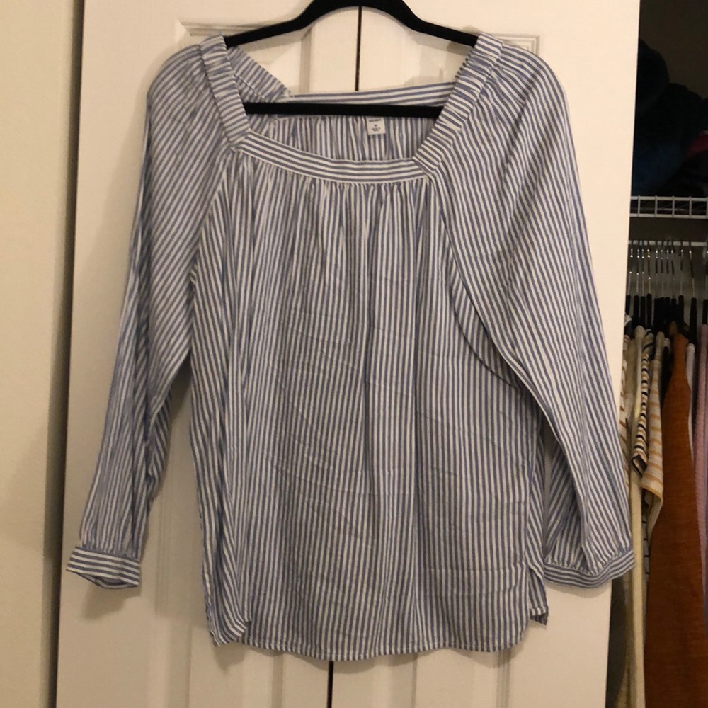 blue and white striped top